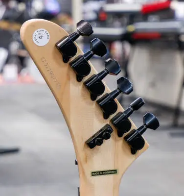 Kramer - Baretta Electric Guitar - Jumper Red 2